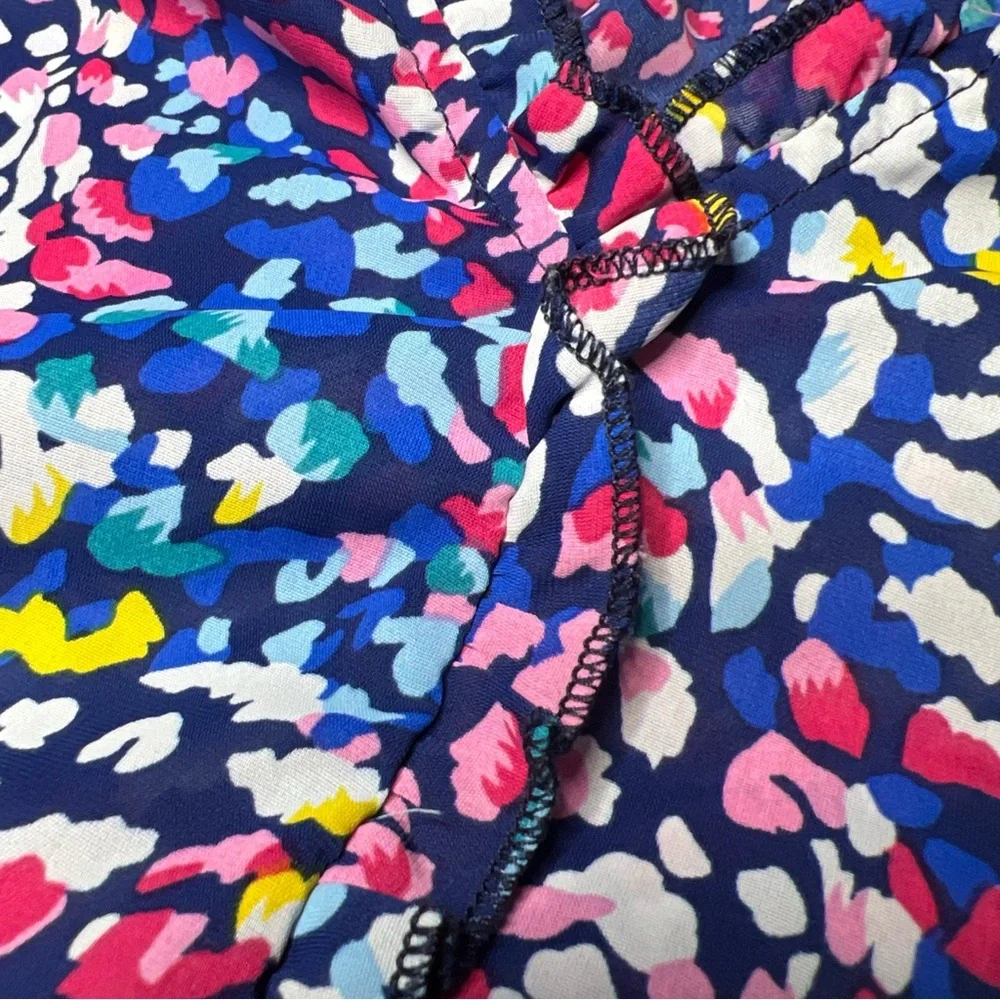 Umgee 1XL Colorful V Neck Pullover Blouse Small Ruffle In Front Short Sleeves - Picture 4 of 5